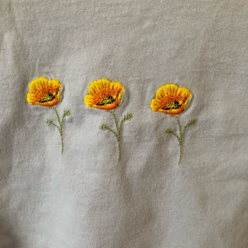 Brandy Melville Cropped Poppy Top - Picture 5 of 6